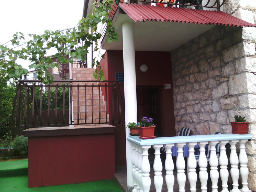 אומאג Apartments Katarina מראה חיצוני תמונה