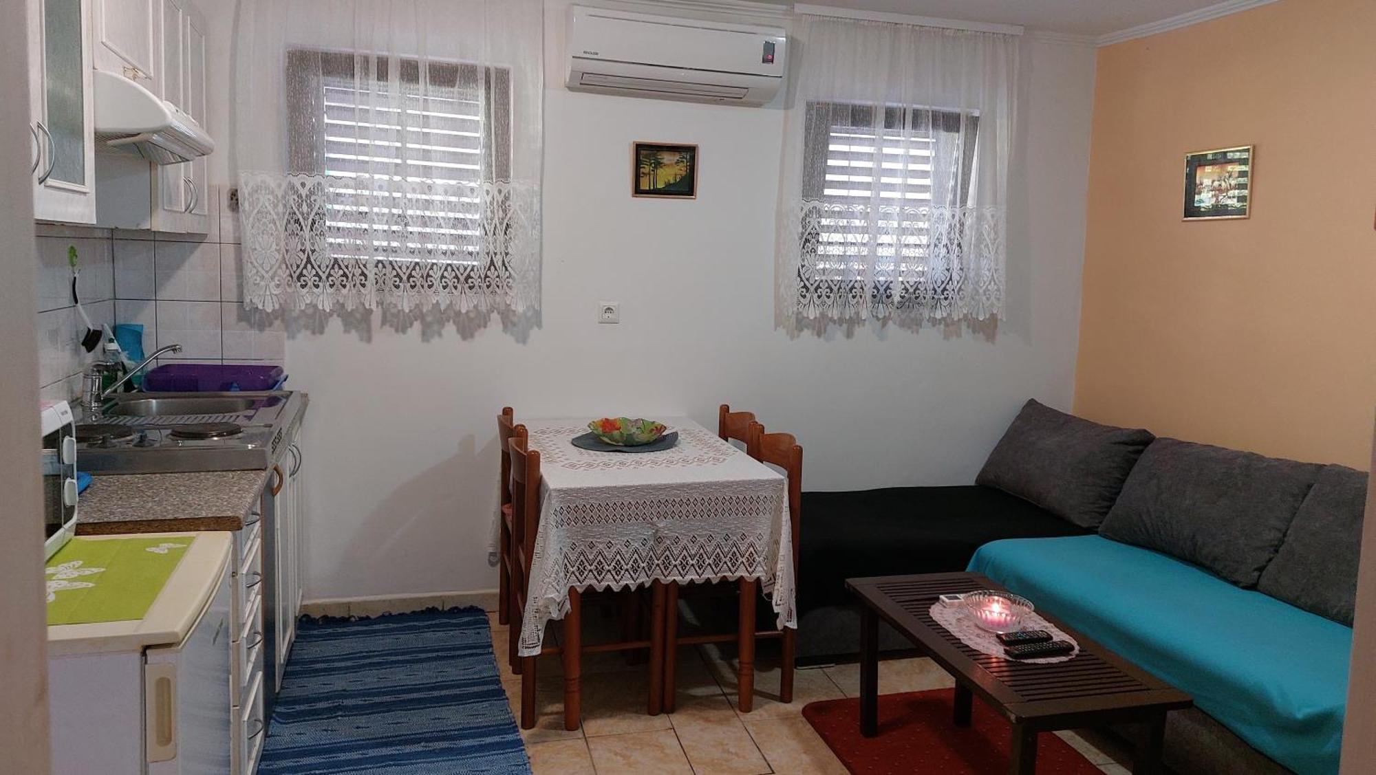 אומאג Apartments Katarina מראה חיצוני תמונה